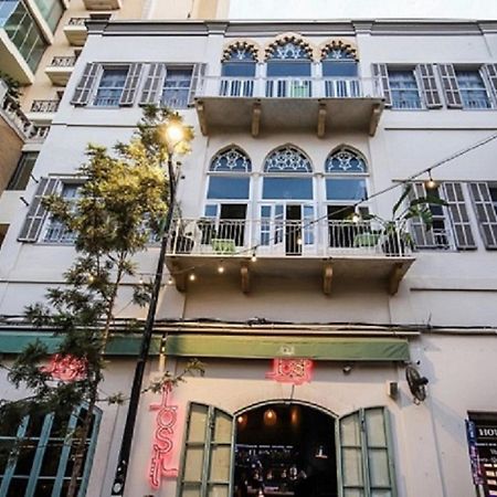 Hotel Lost Gemmayzeh Beirut Bagian luar foto