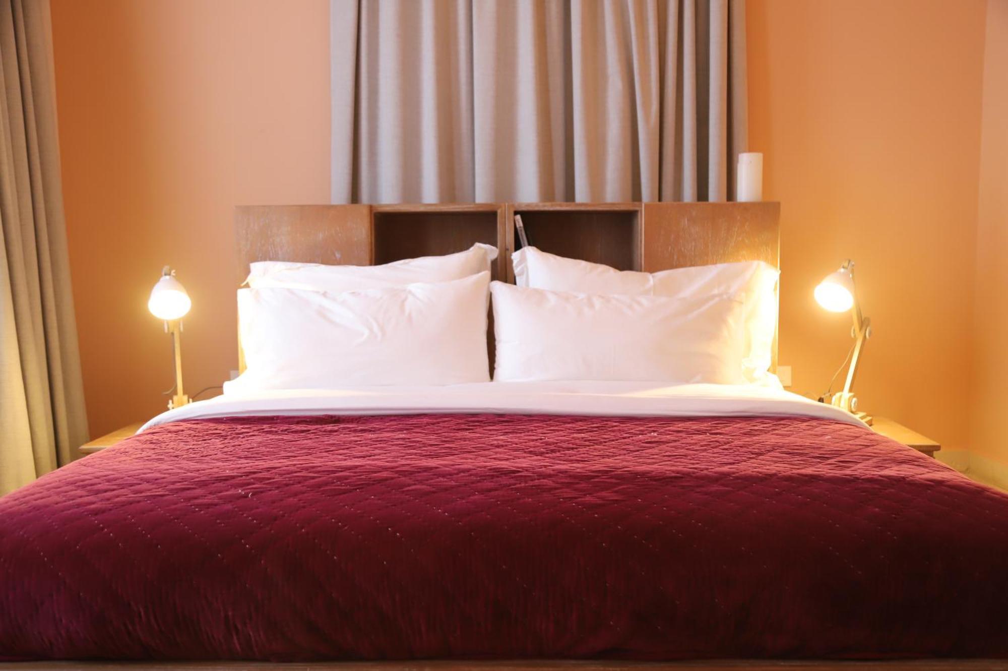 Hotel Lost Gemmayzeh Beirut Bagian luar foto