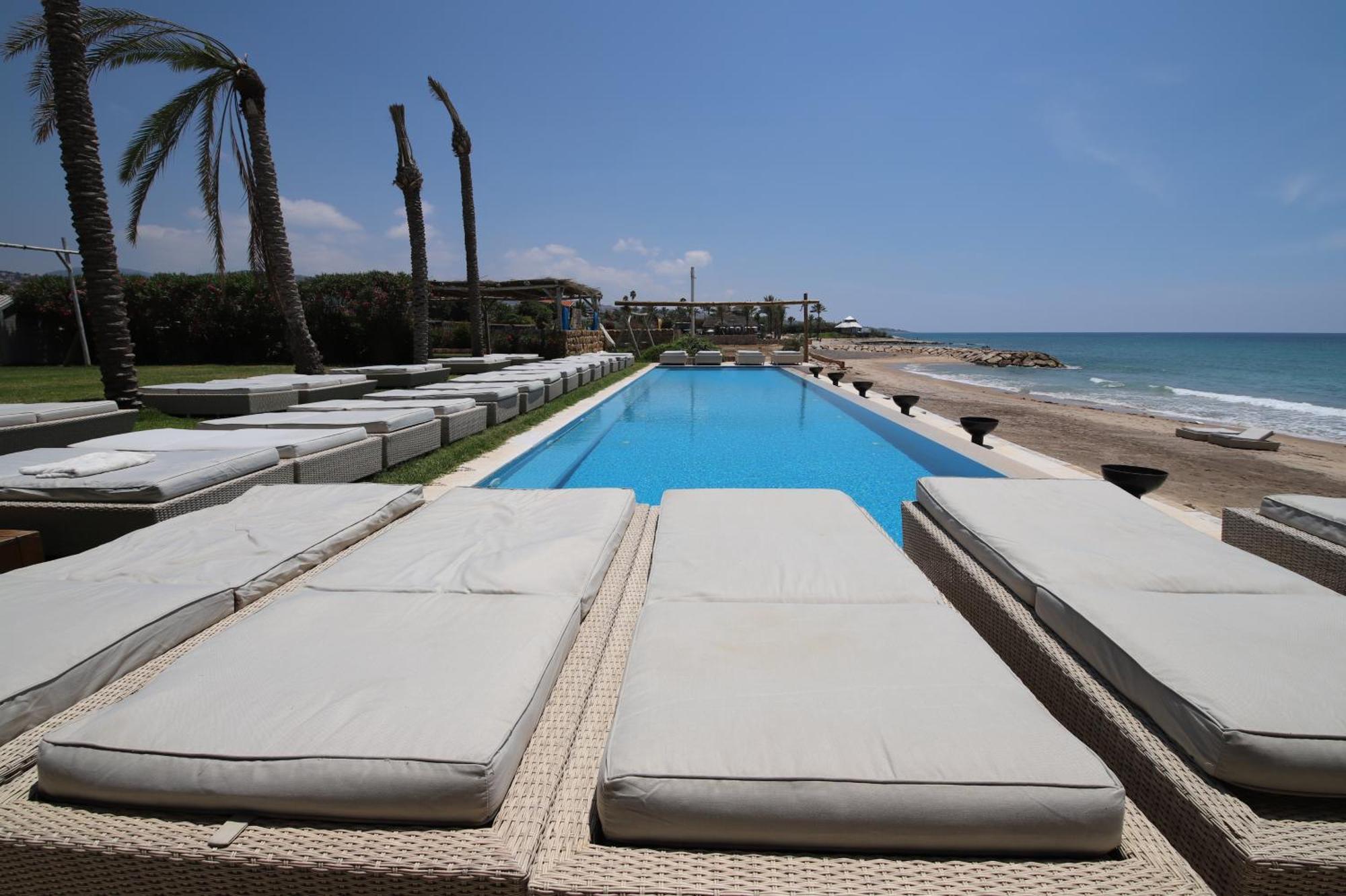 Hotel Lost Gemmayzeh Beirut Bagian luar foto