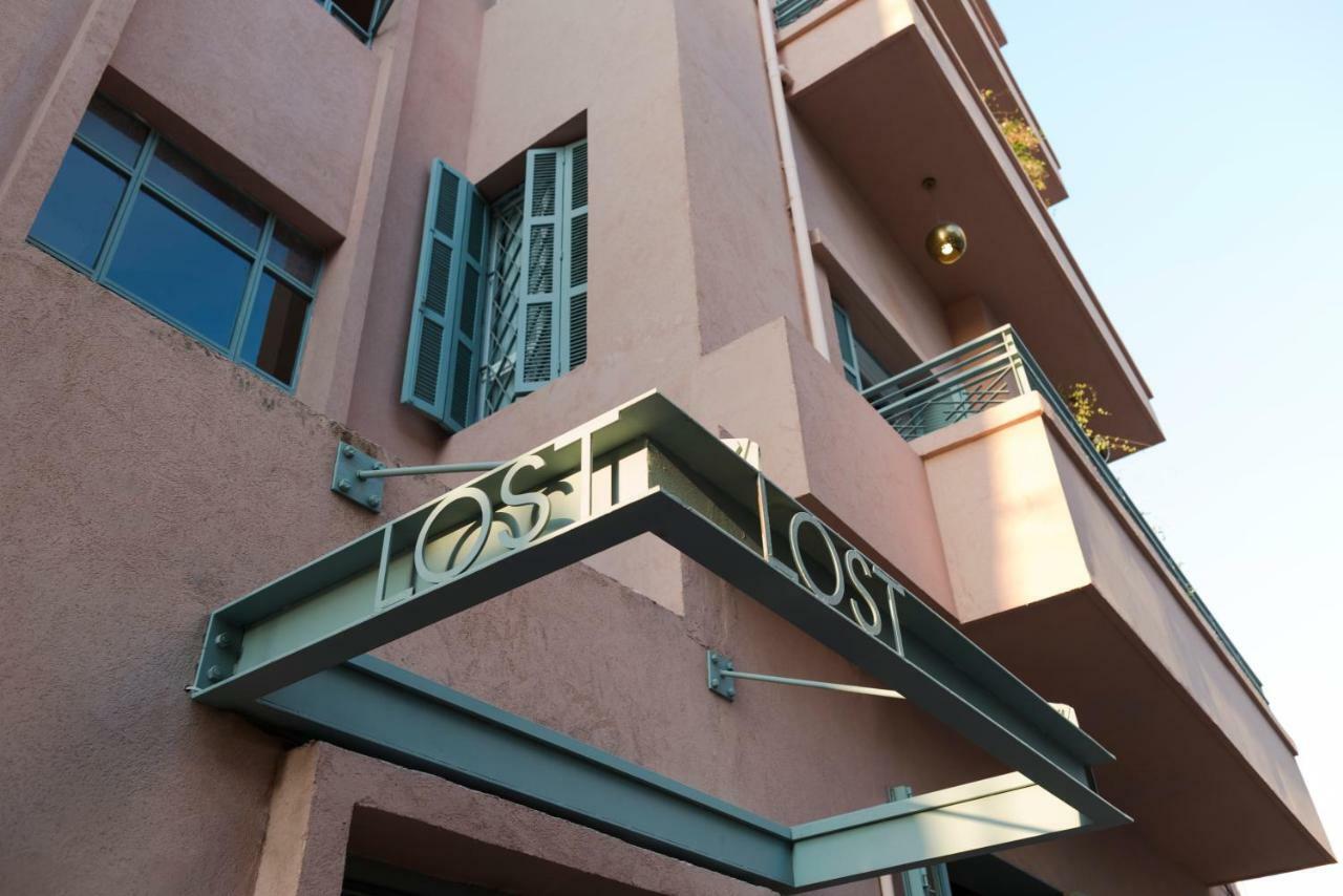Hotel Lost Gemmayzeh Beirut Bagian luar foto